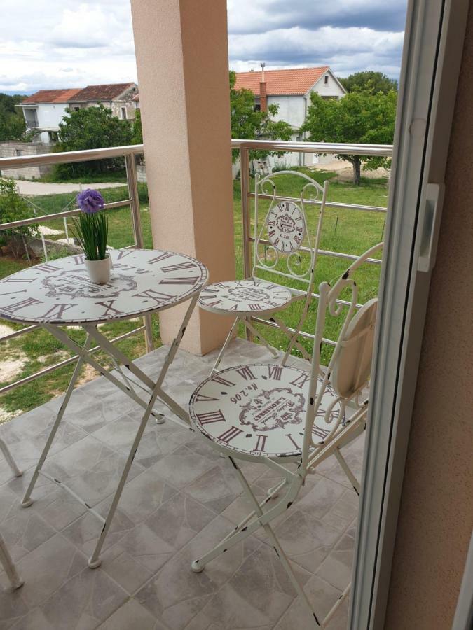 Apartments Nella Zadar Luaran gambar